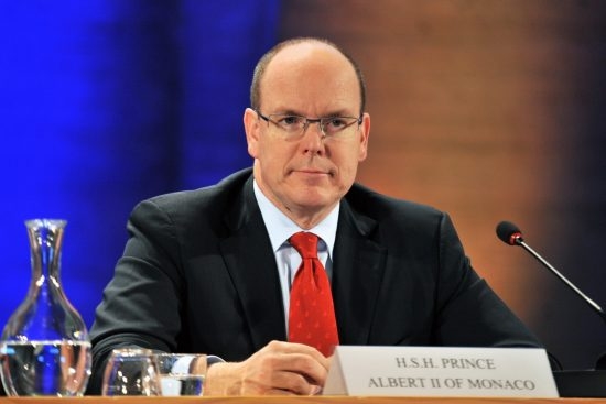 91.2 (c) Prince Albert II at the 5th Global Conference on Oceans, Coasts and Islands. UNESCO, Paris (2010) - Wikimedia © Michel Ravassard