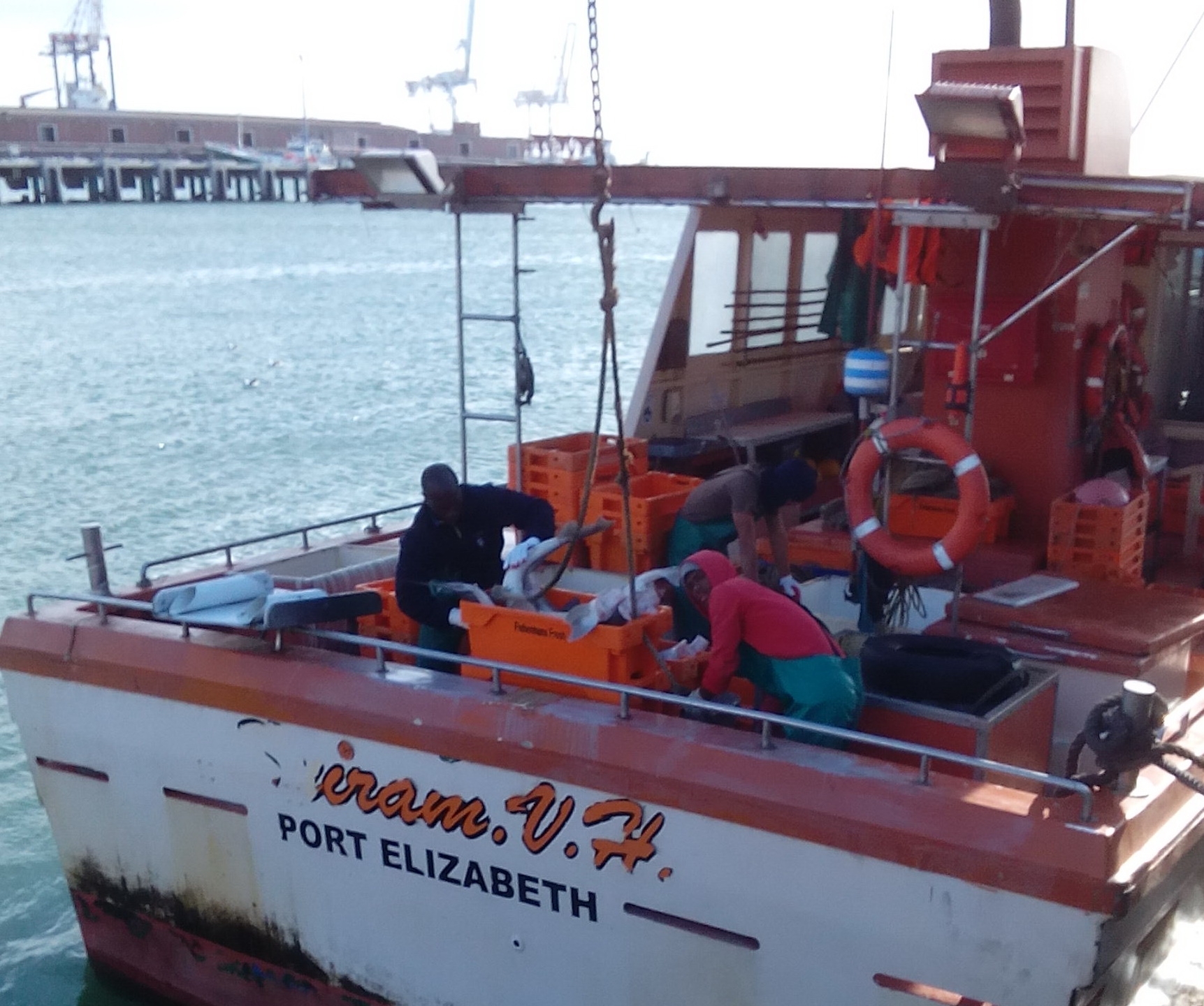 The fishing boat with a license for dogfish from Port Elizabeth
(c) Jens Höptner