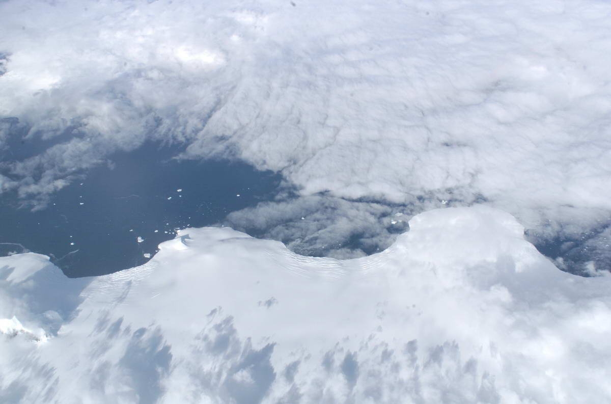 Larsen Ice Shelf, Antactica
(c) NASA